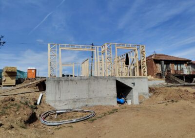 Носеща монолитна скелетно-гредова конструкция на сглобяема къща в с. Чавдар, изграждана от Хубав дом